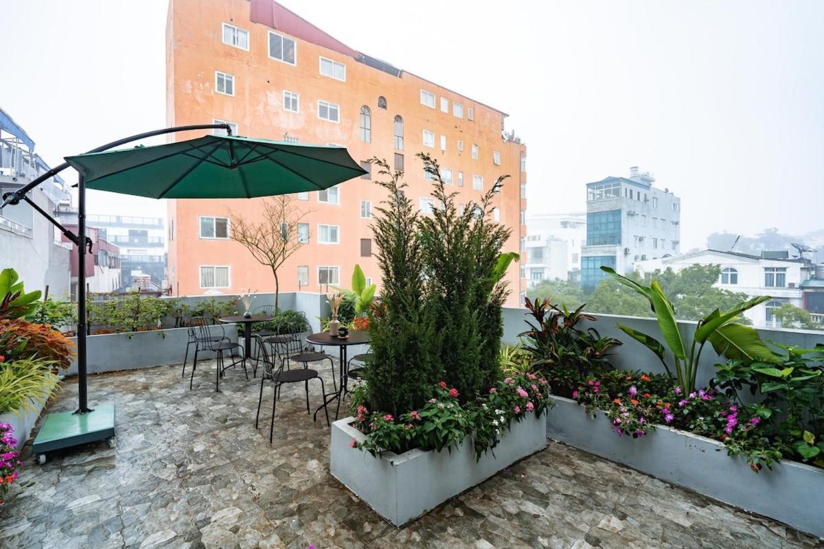 Căn hộ La Mer Suite In Heart Of Hanoi-Rooftop Jacuzzi-Shuttle Included Hà Nội