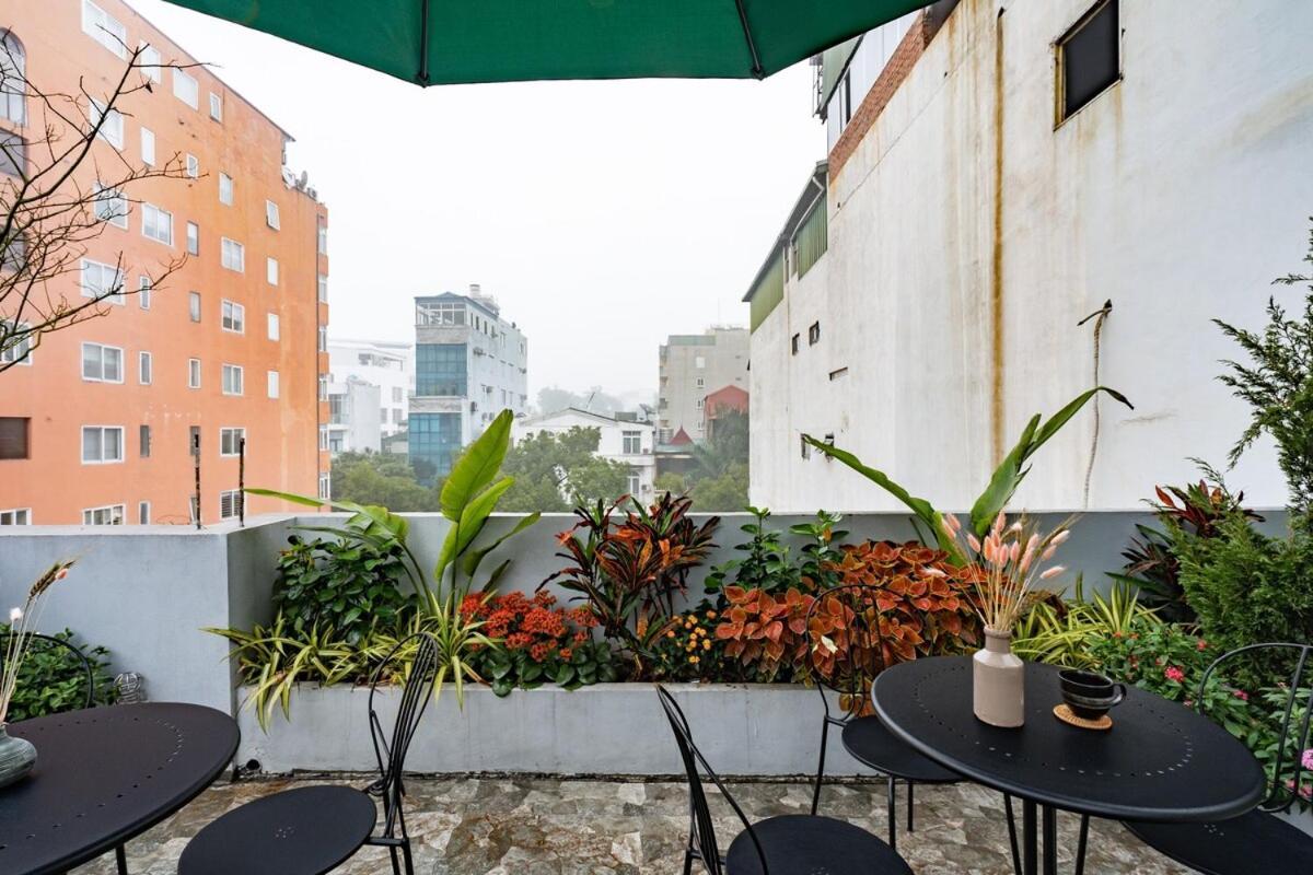 Căn hộ La Mer Suite In Heart Of Hanoi-Rooftop Jacuzzi-Shuttle Included *